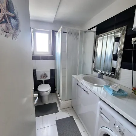 Perla Apartment *