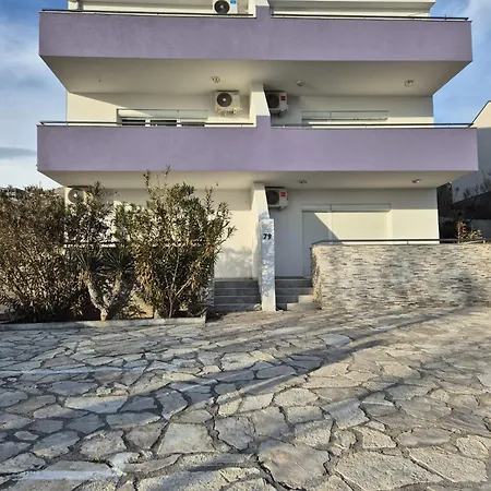 Perla Apartment Dinjiska